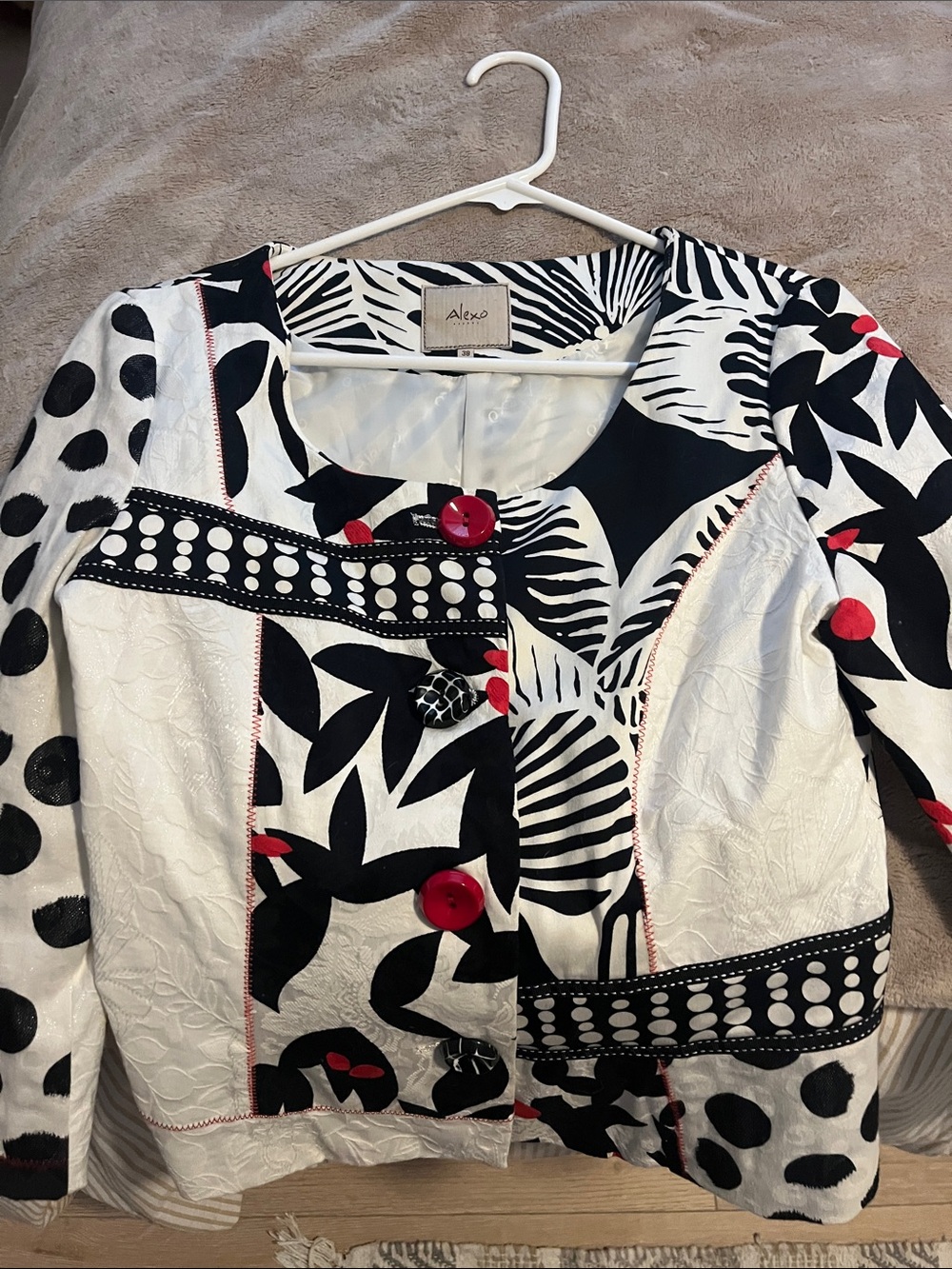 Alexo White Black & Red Patterned Women’s JacketFun small little Jacket